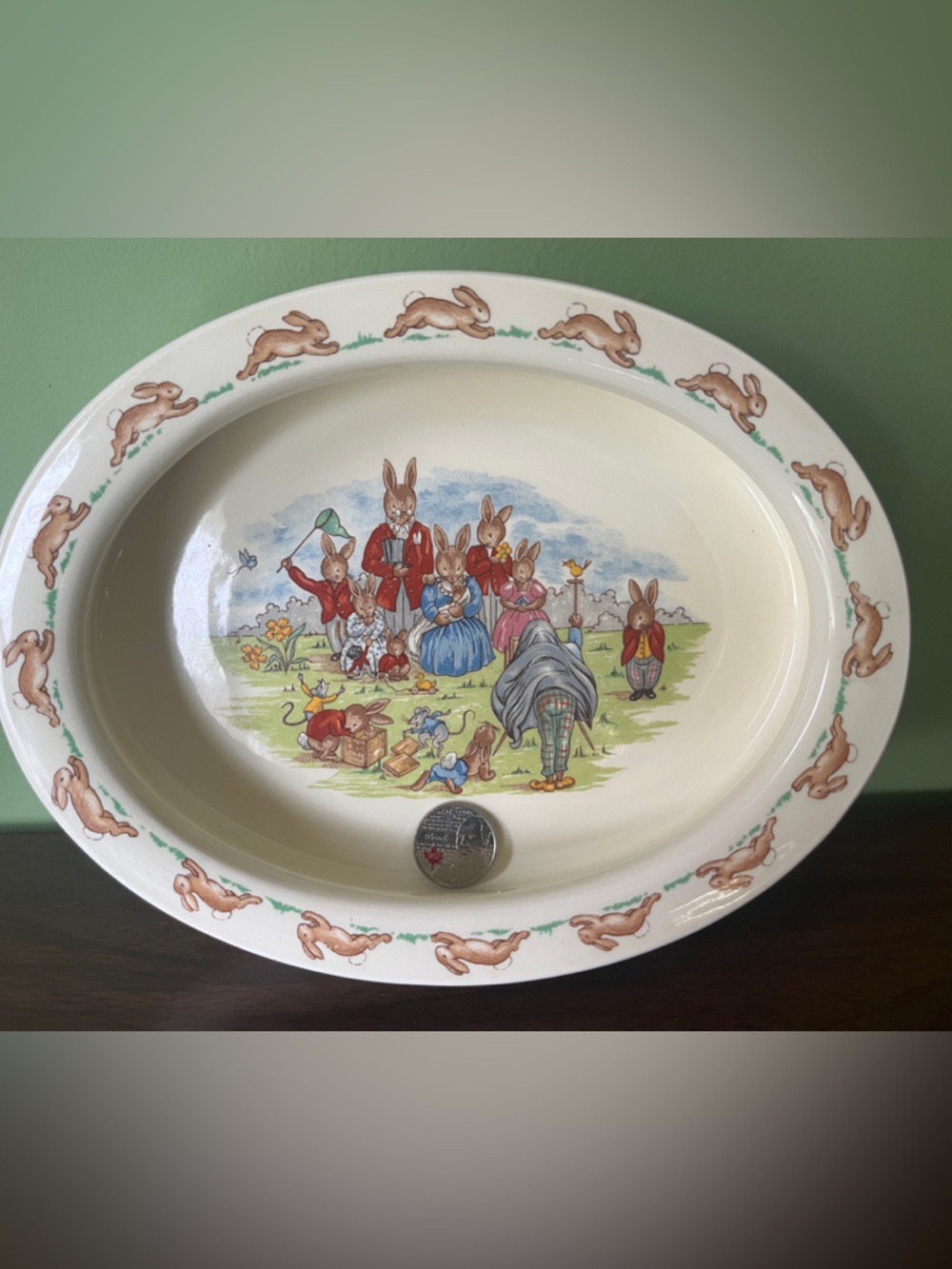 Royal Doulton Bunny Family Oval Serving Bowl – Cream, Brown, Blue, Green, Red